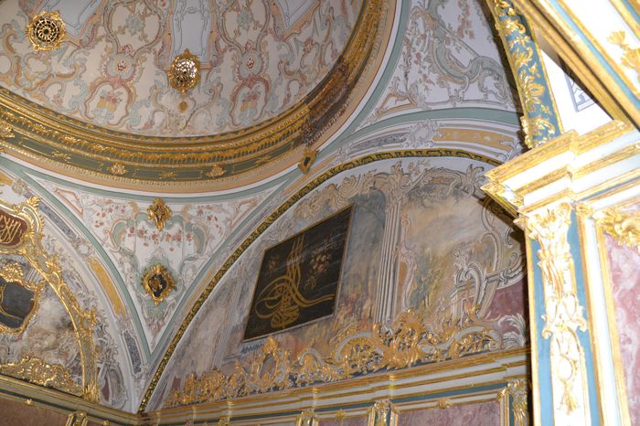 One Blue and one Green